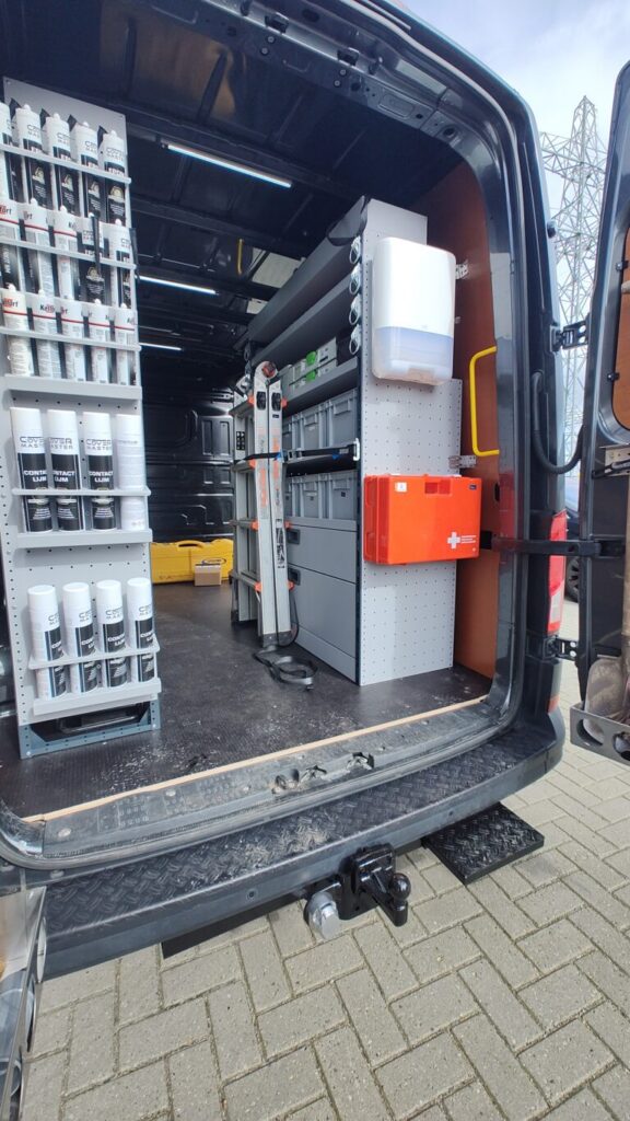 Bedrijfswagen inrichting Procab inrichting